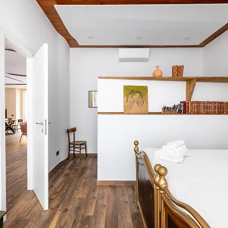 Cesare Balbo - B&d Apts Lejlighed *